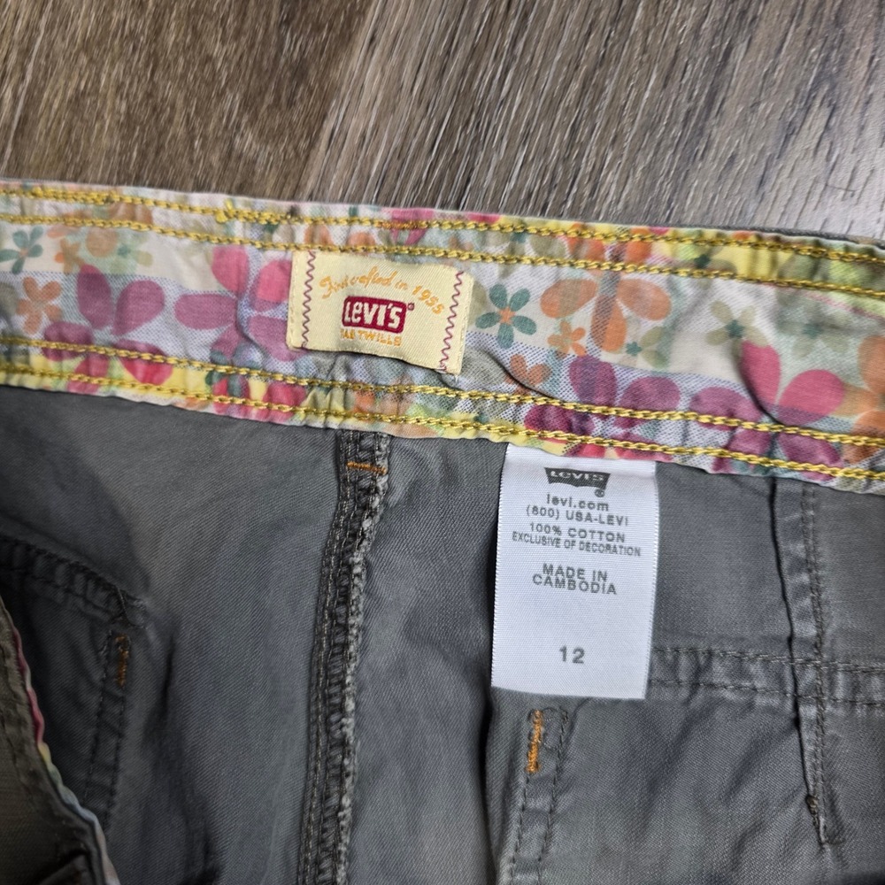 Levi's Womens 12 Cargo Capri Pants Gray Olive Cotton Utility Drawstring Hem 575 - Picture 5 of 8
